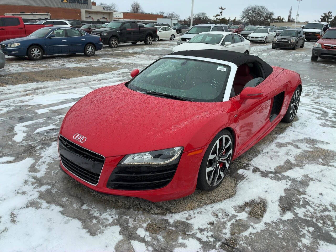 2011 AUDI R8