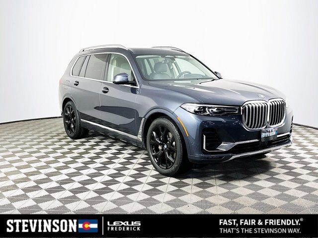 2021 BMW X7