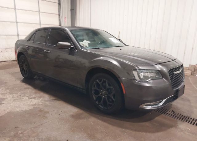 2019 CHRYSLER 300