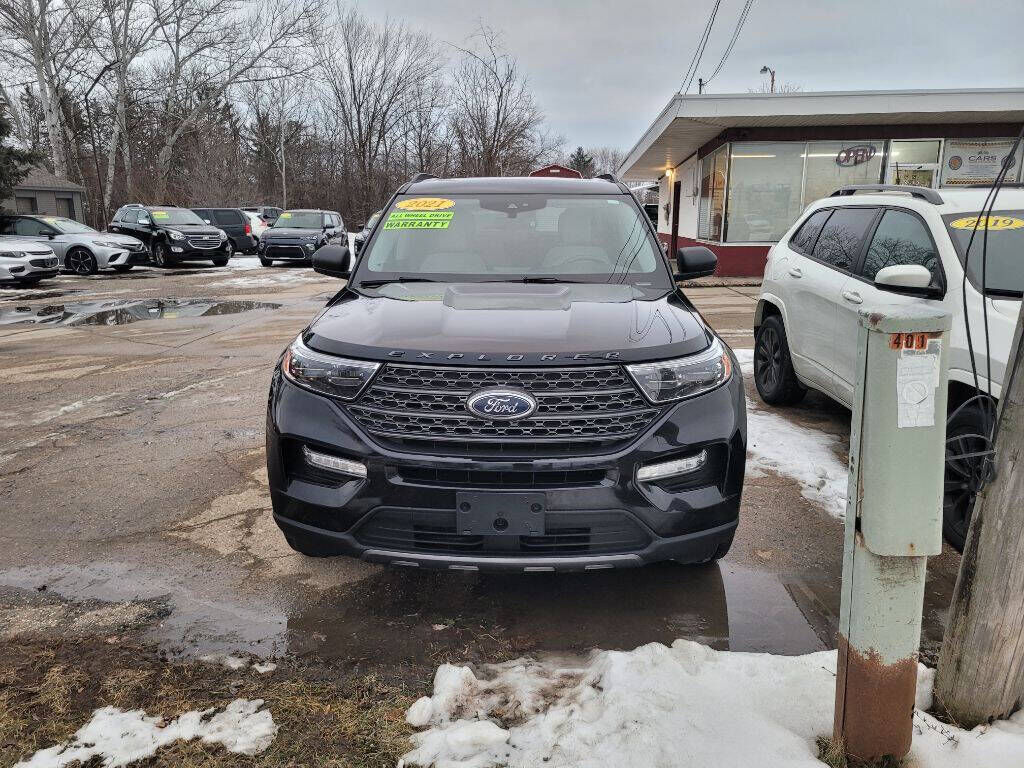 2021 FORD Explorer