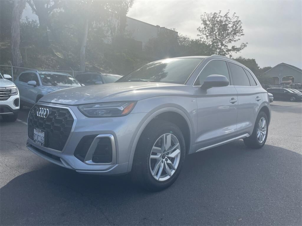 2022 AUDI Q5