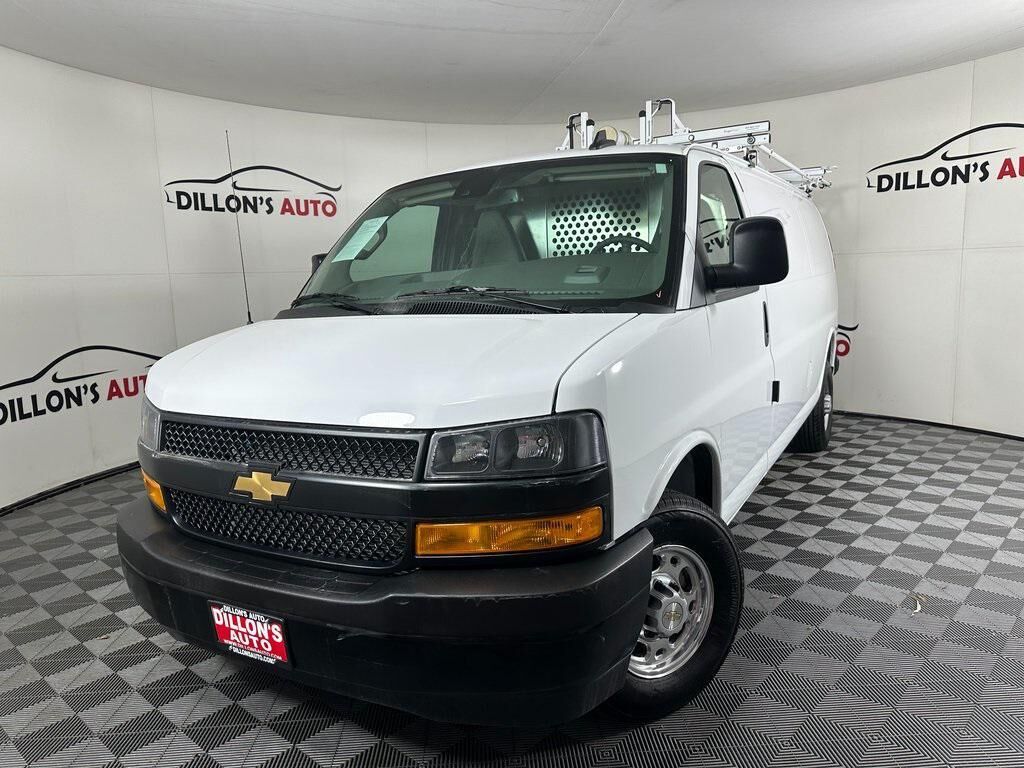 2025 CHEVROLET Express