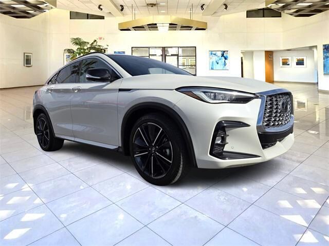 2022 INFINITI QX55