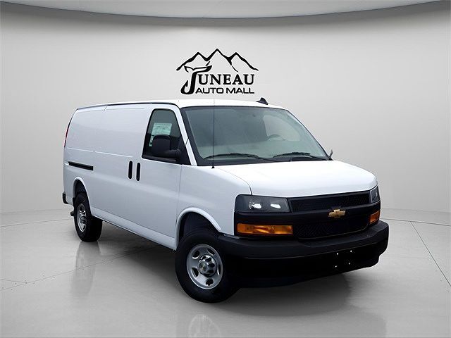 2025 CHEVROLET Express