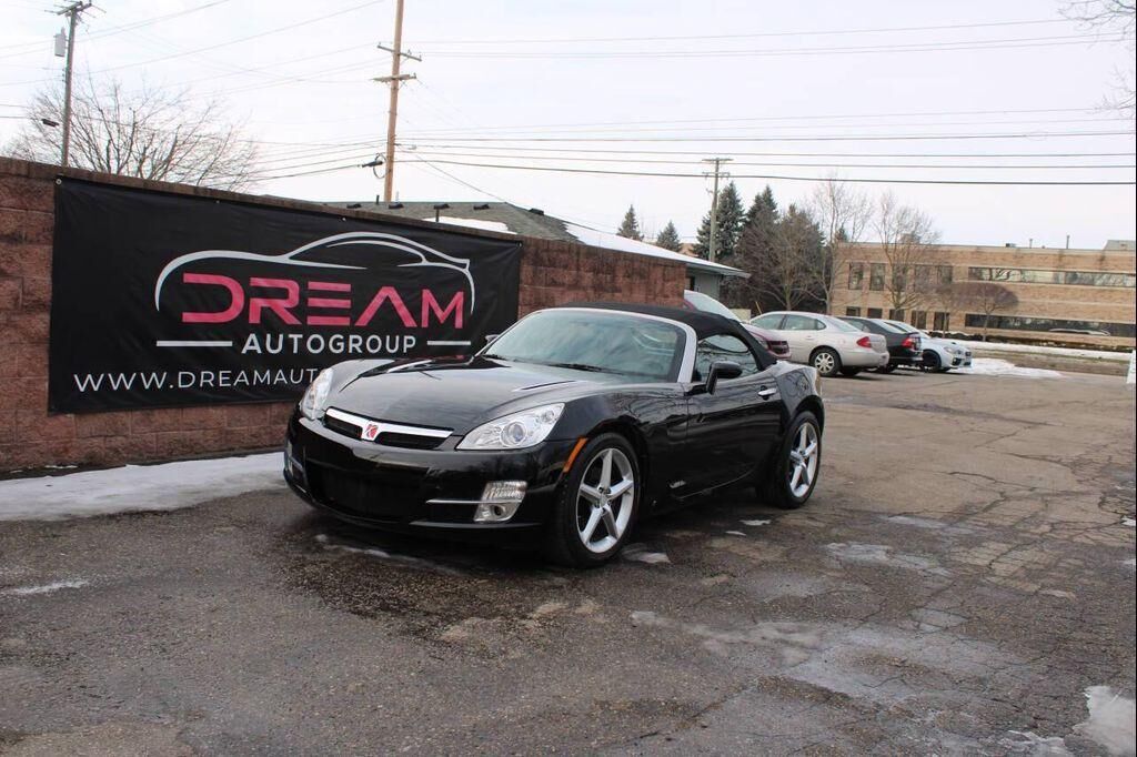 2008 SATURN Sky