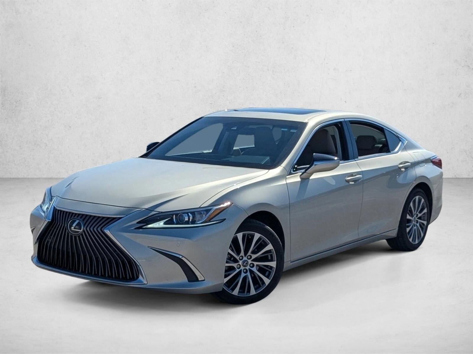 2019 LEXUS ES