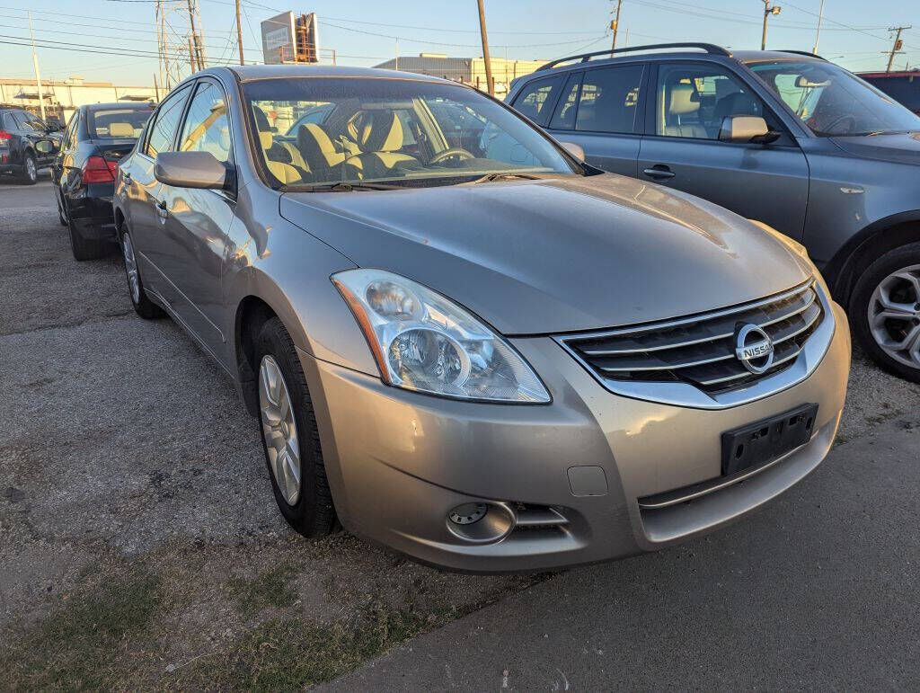 2011 NISSAN Altima