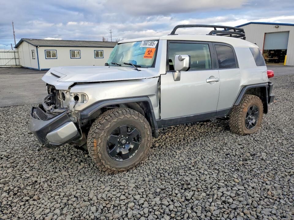 Toyota FJ Cruiser
