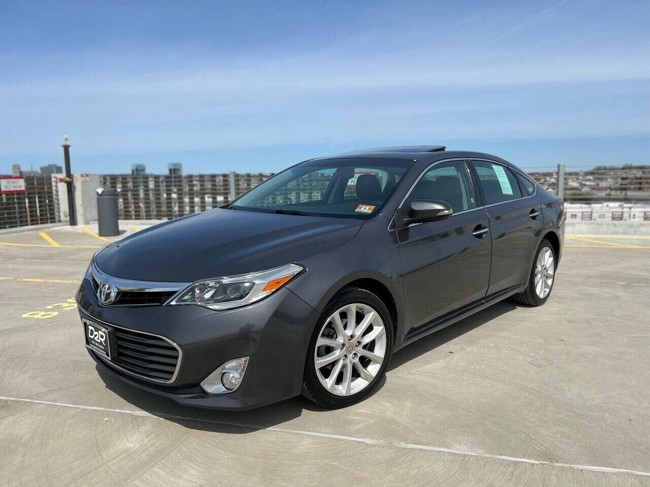 2013 TOYOTA Avalon