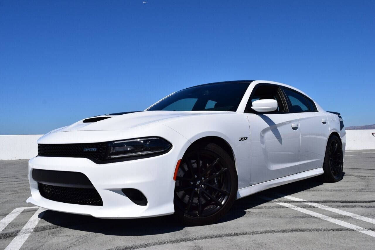 2017 DODGE Charger