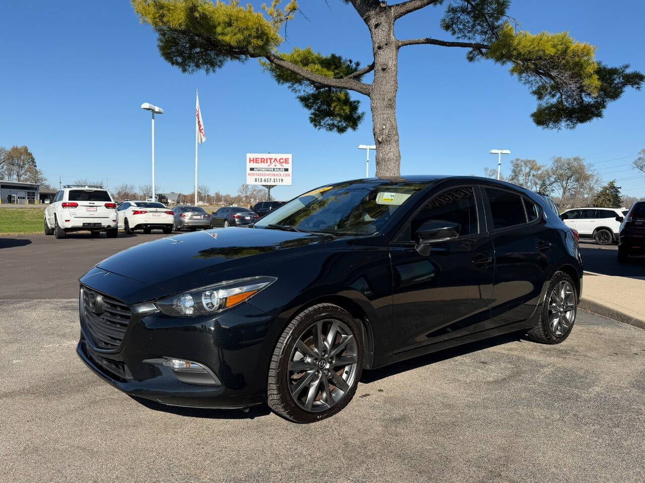 2018 MAZDA Mazda3