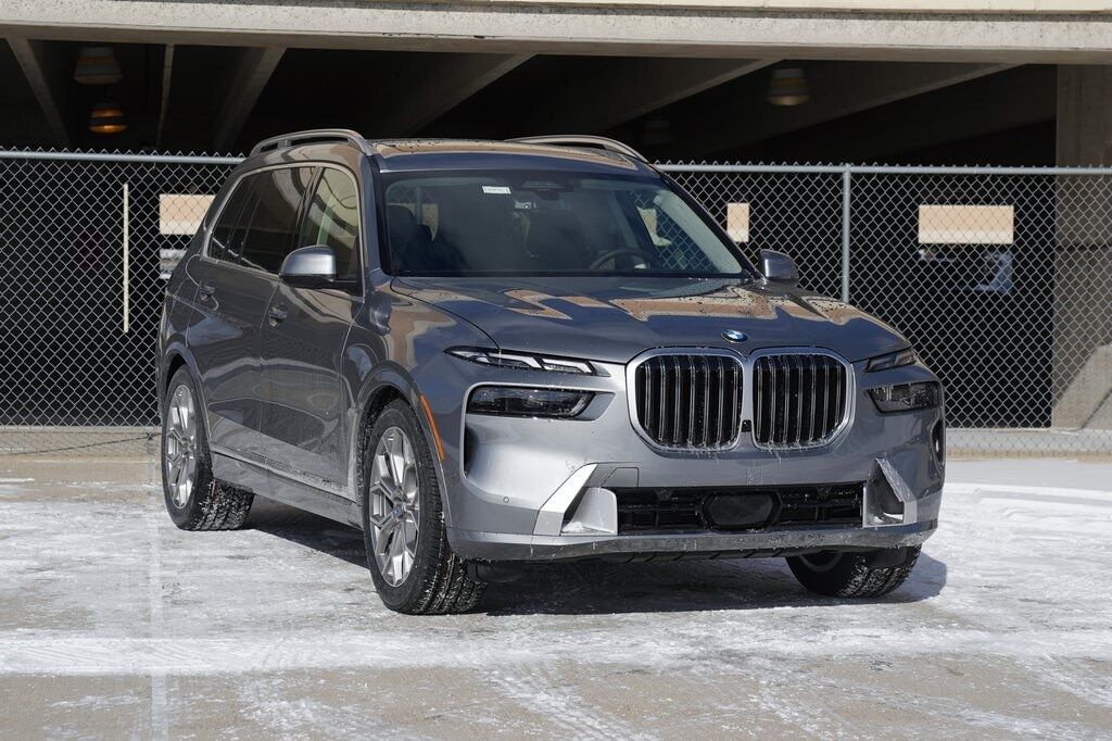 2026 BMW X7