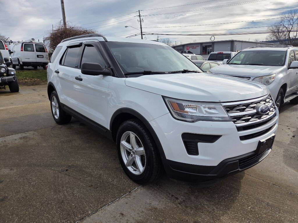 2019 FORD Explorer