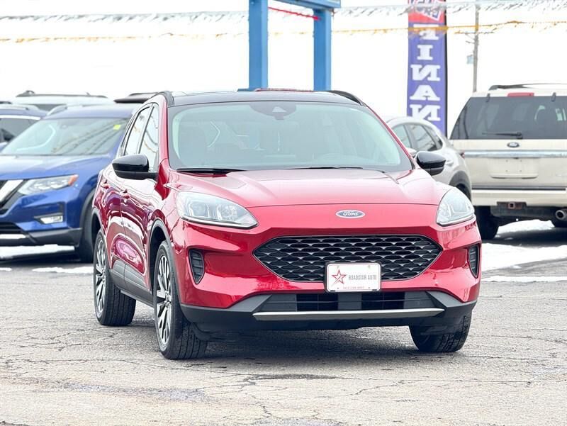 2020 FORD Escape