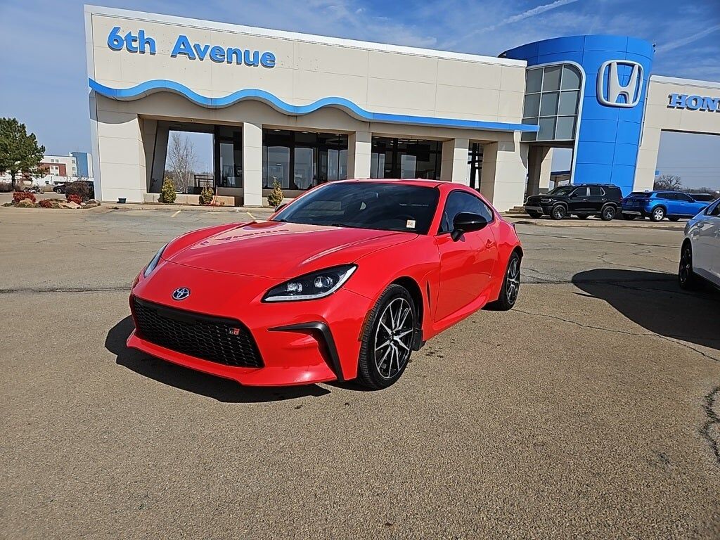 2023 TOYOTA GR86