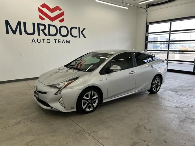 2017 TOYOTA PRIUS