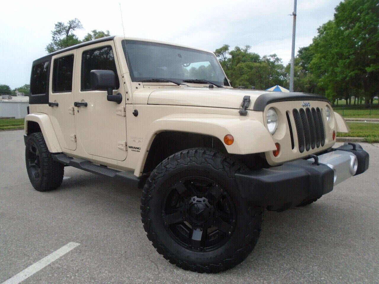 2011 JEEP Wrangler