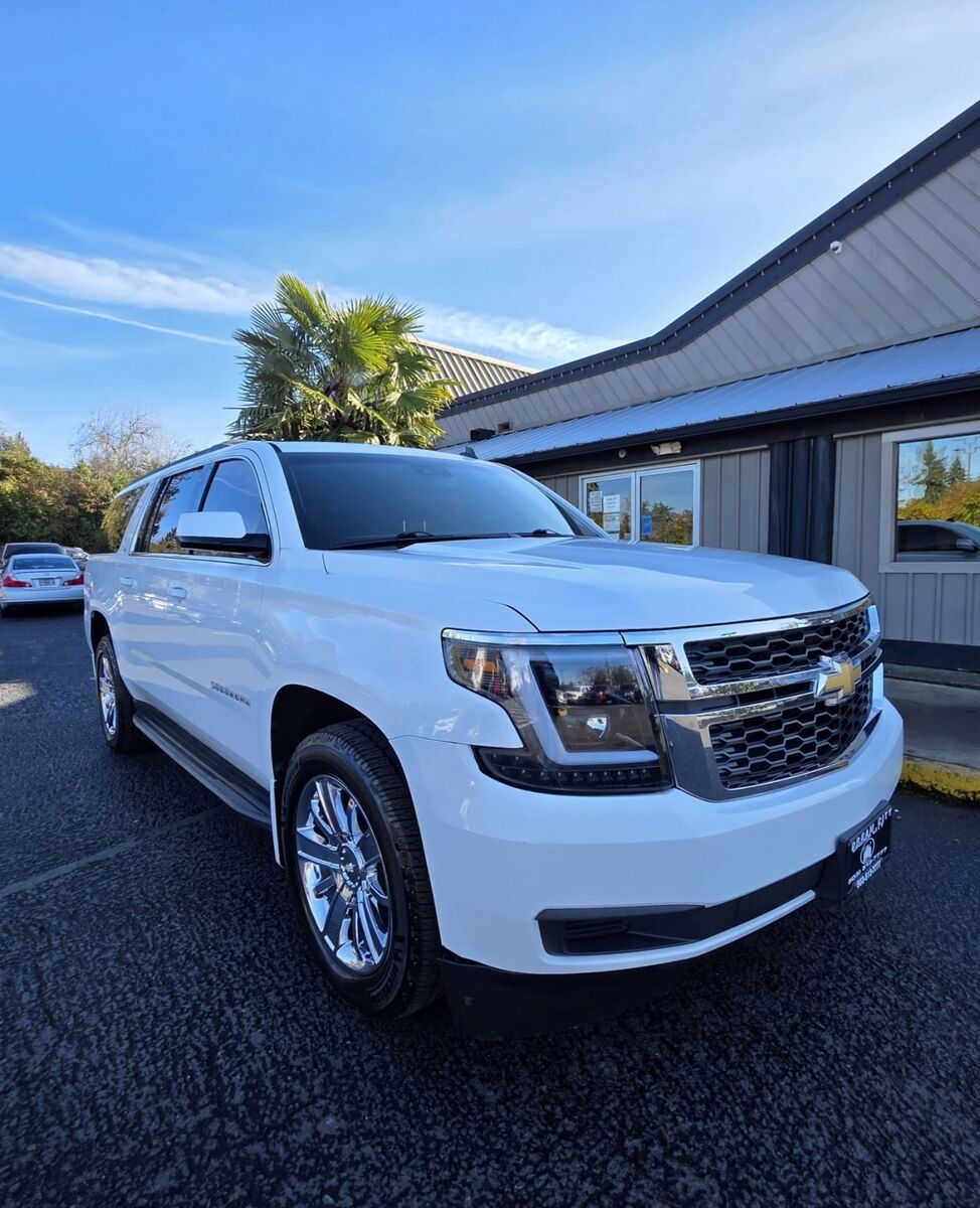 2015 CHEVROLET Suburban