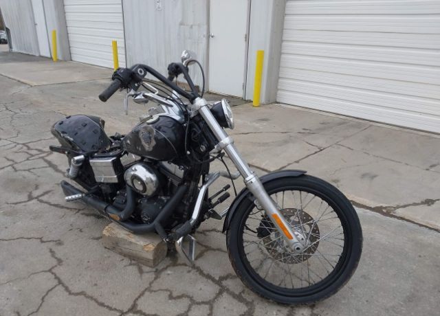 2014 HARLEY DAVIDSON Dyna Wide Glide