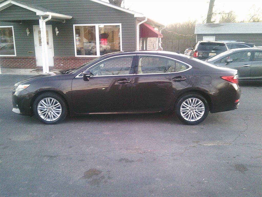 2013 LEXUS ES