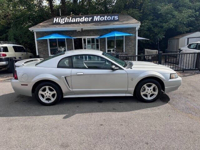 2003 FORD Mustang
