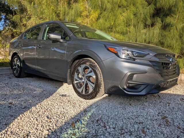 2025 SUBARU Legacy