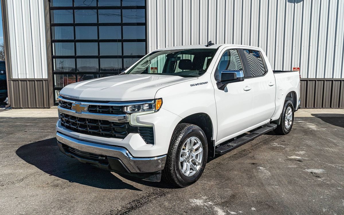 2023 CHEVROLET Silverado