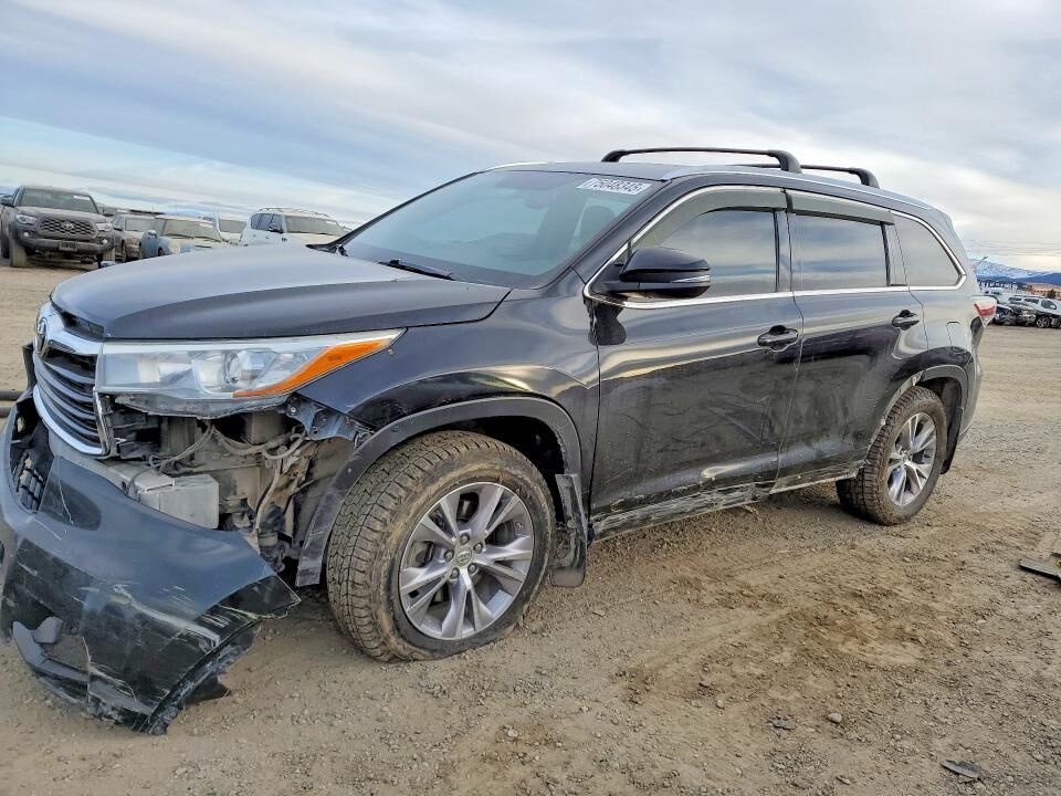 2015 TOYOTA Highlander