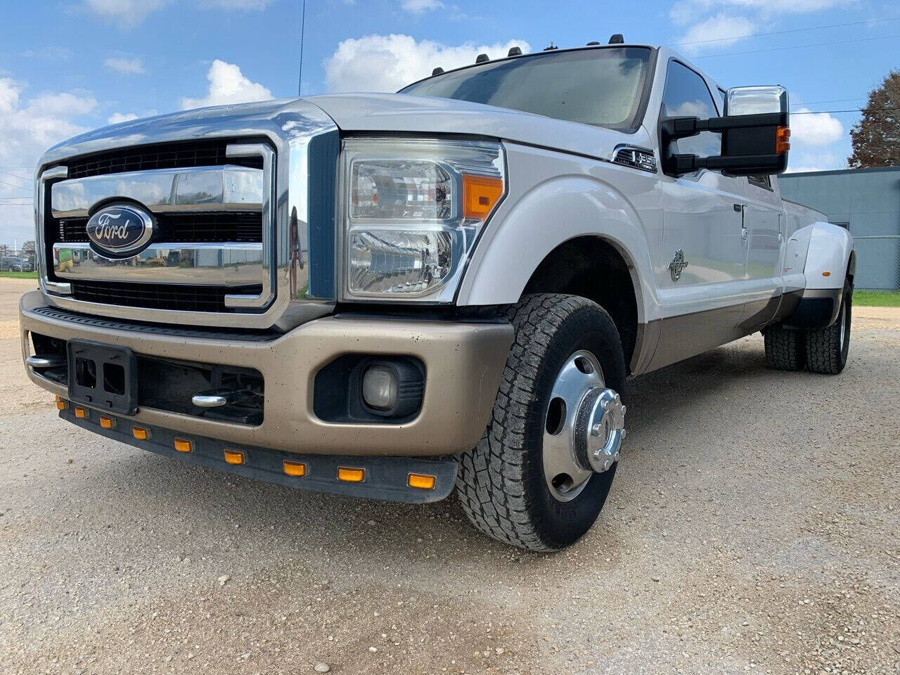 2011 FORD F-350