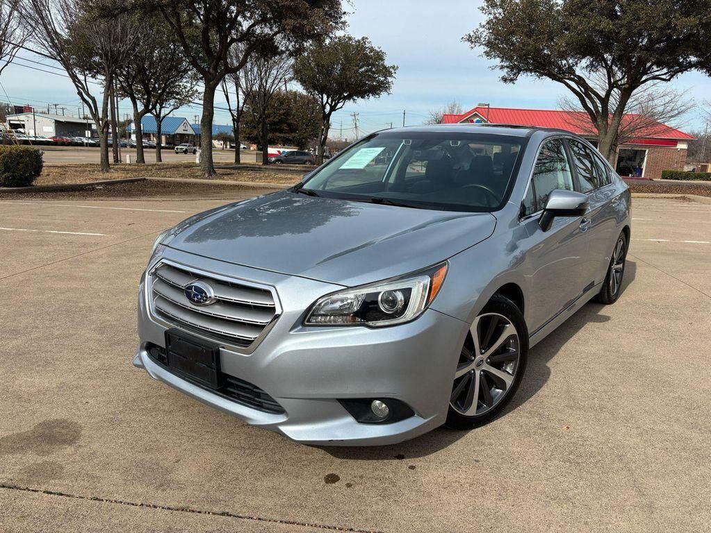 2017 SUBARU Legacy