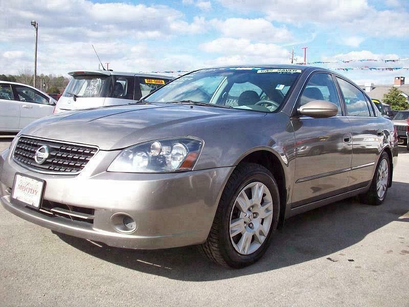 2005 NISSAN Altima