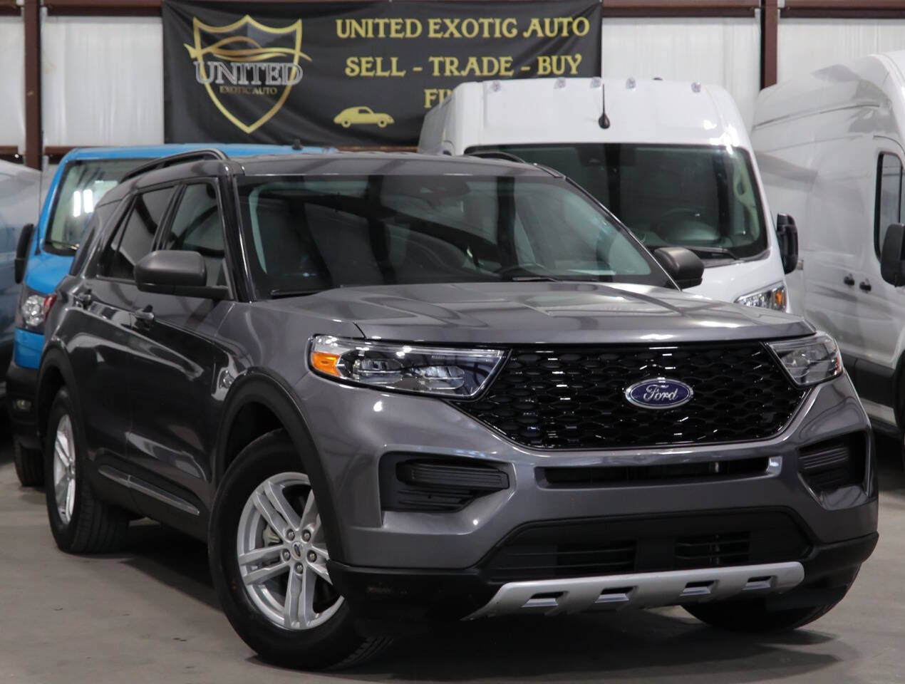 2021 FORD Explorer