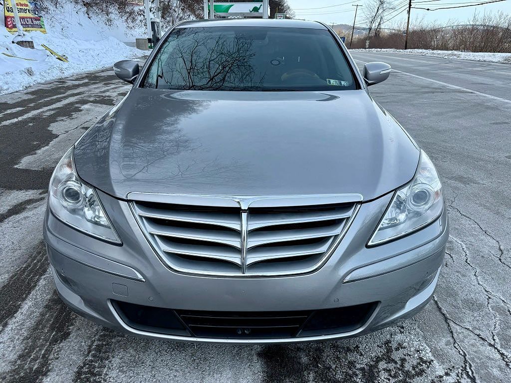 Hyundai Genesis