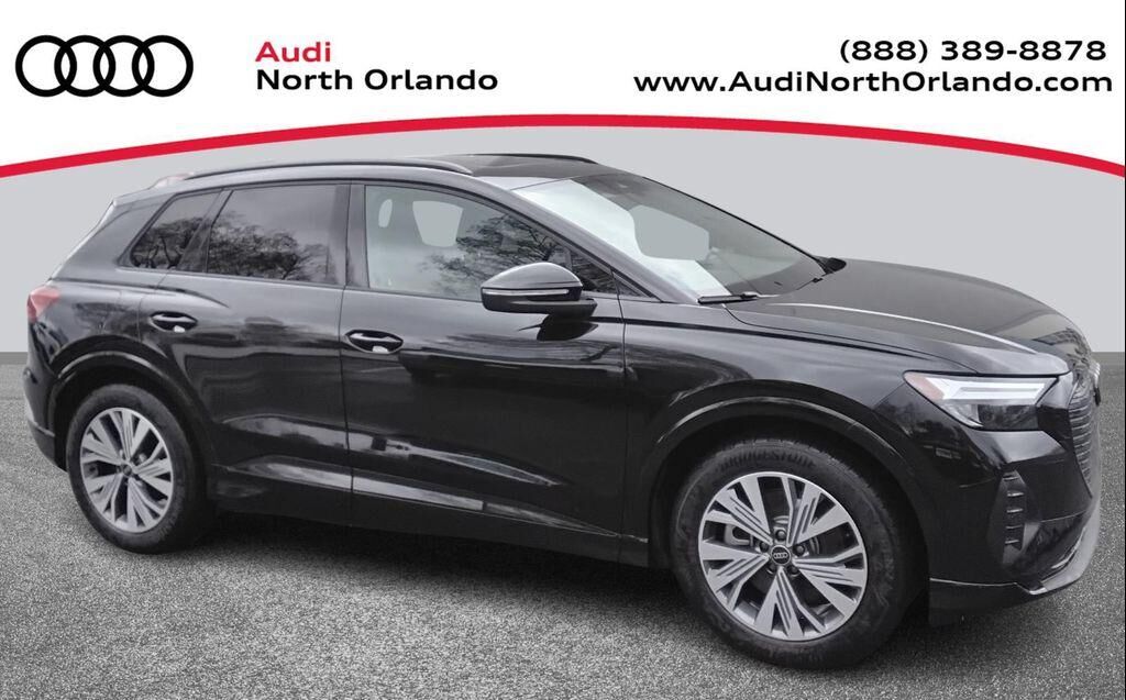 2025 AUDI Q4