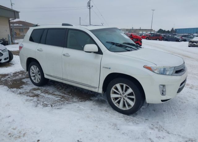 2013 TOYOTA Highlander