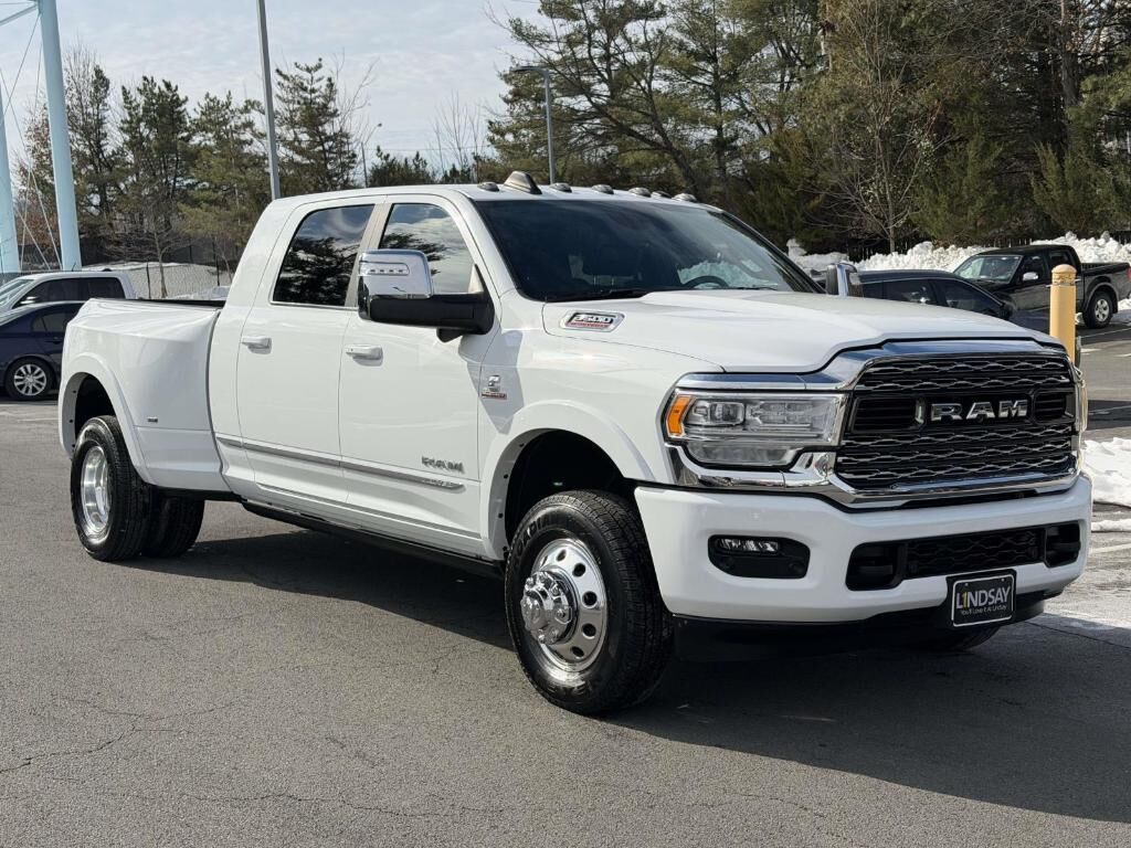 2024 RAM 3500