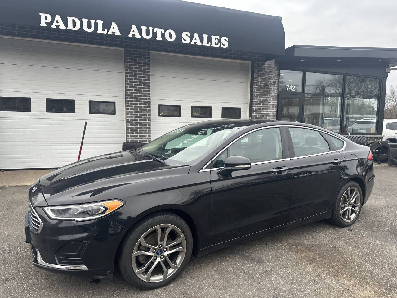 2019 FORD Fusion