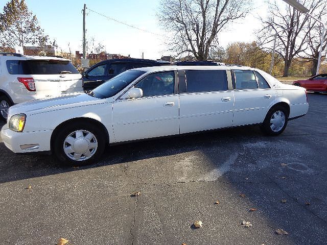 2002 CADILLAC Professional Chassis