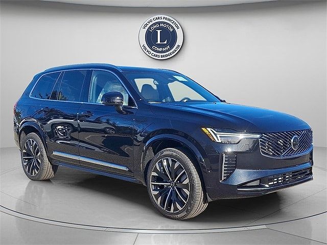 2026 VOLVO XC90