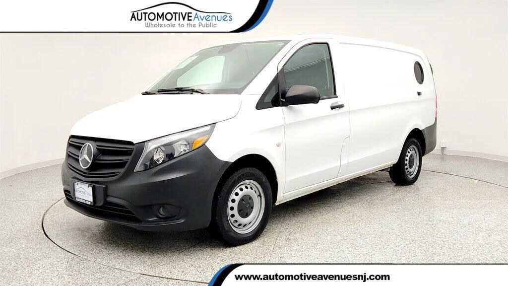 2023 Mercedes-Benz METRIS