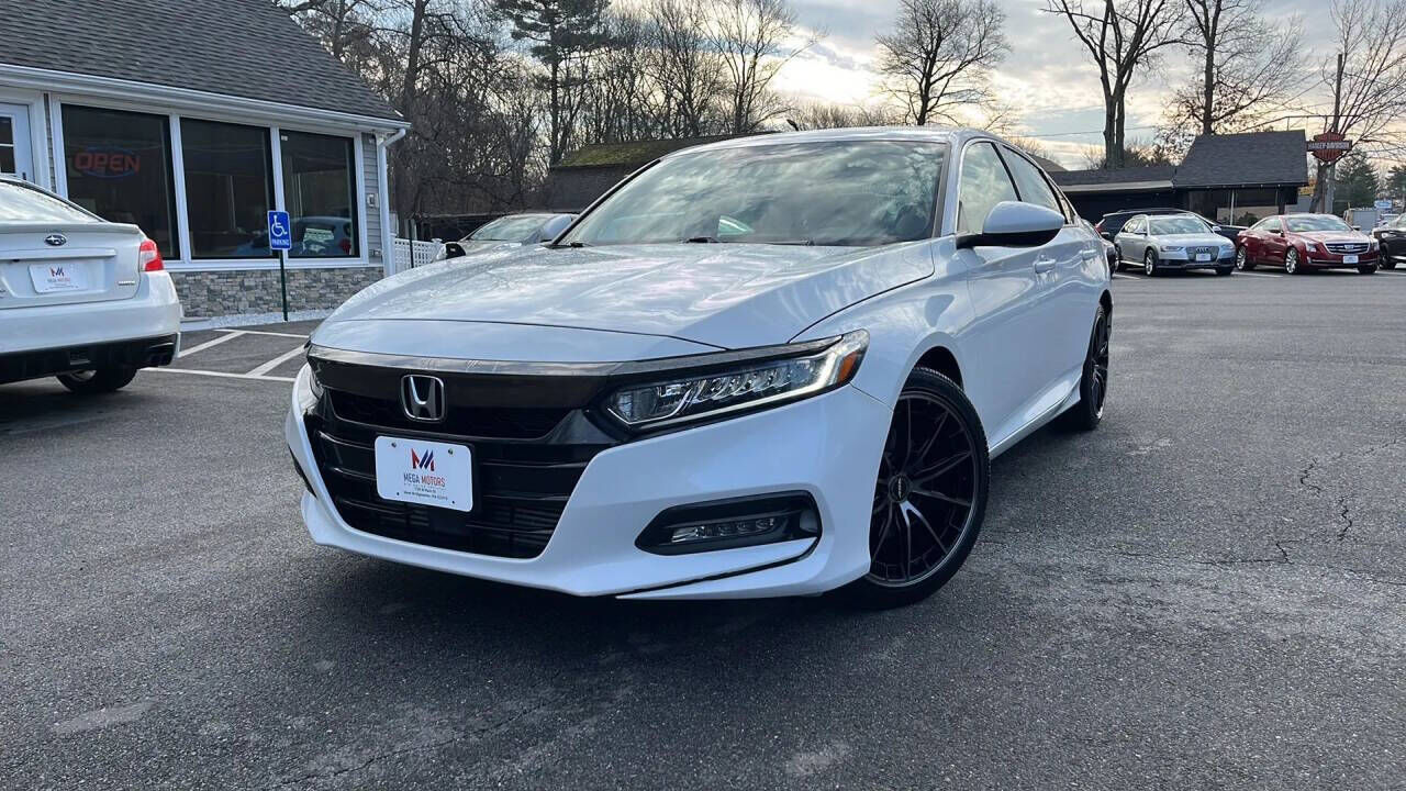 2019 HONDA Accord