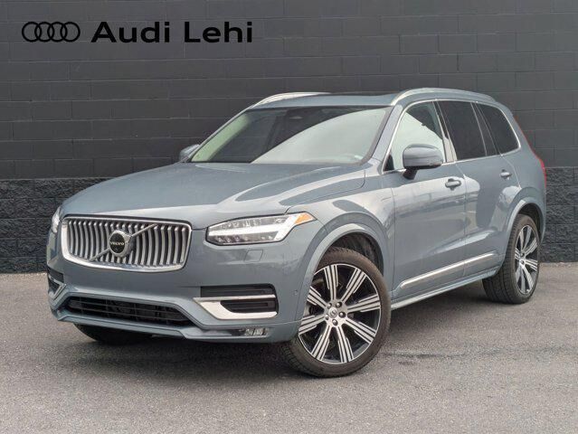 2023 VOLVO XC90