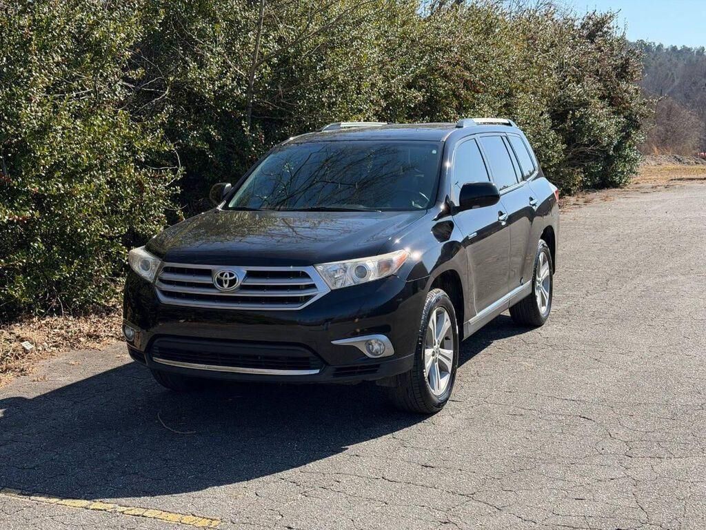 2013 TOYOTA Highlander
