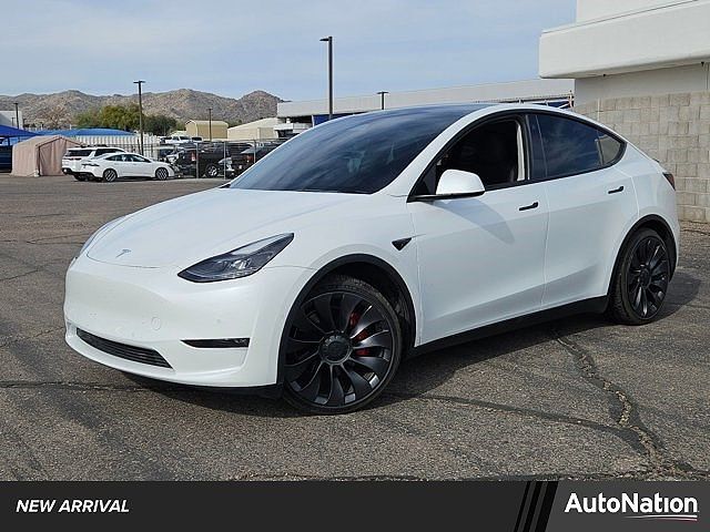 2022 TESLA Model Y