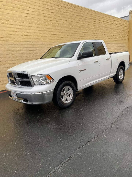 2010 DODGE Ram