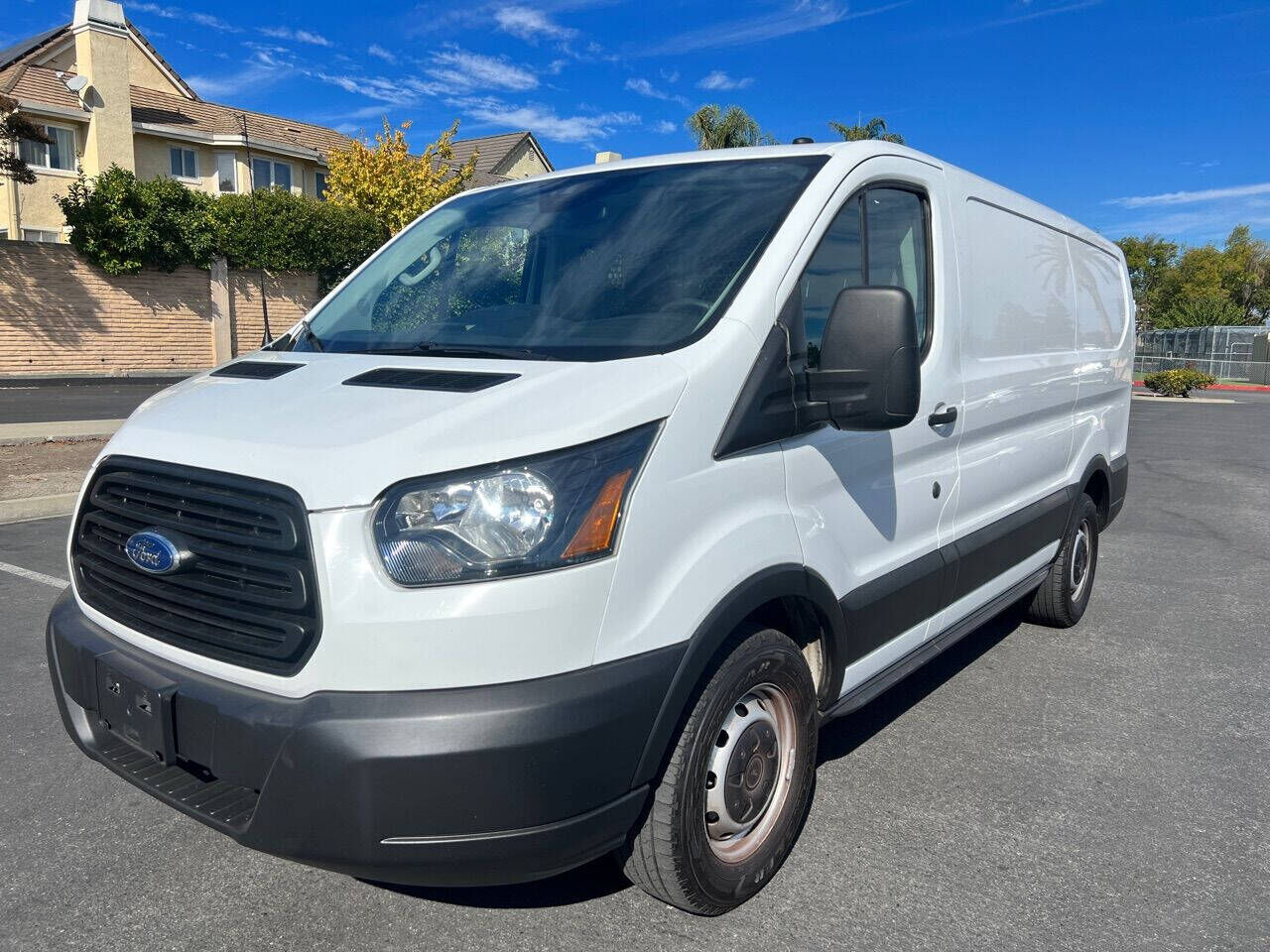 2019 FORD Transit