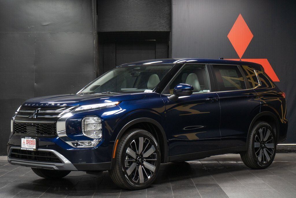 2026 MITSUBISHI Outlander
