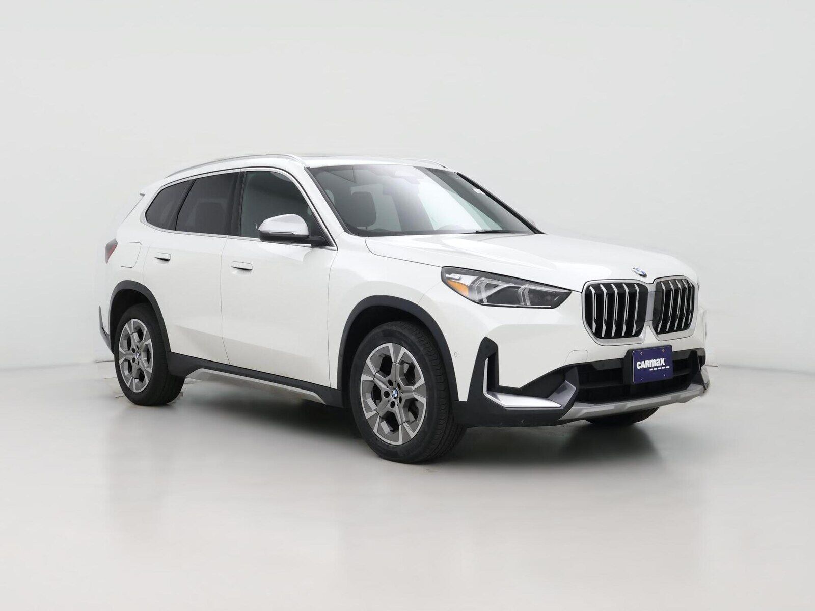 2023 BMW X1