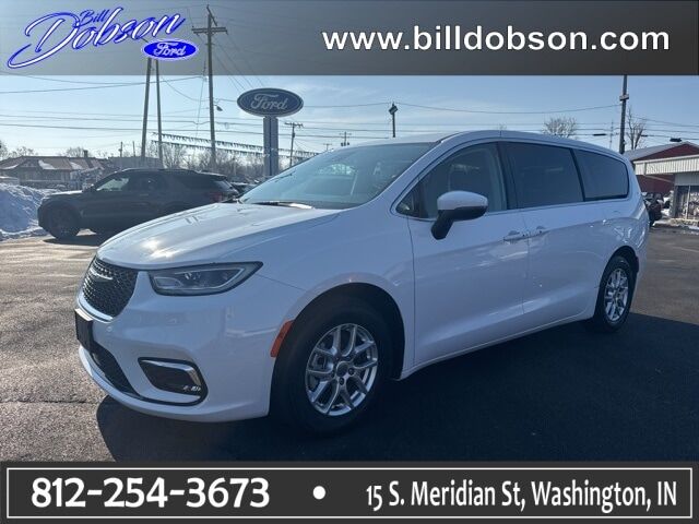 2023 CHRYSLER Pacifica
