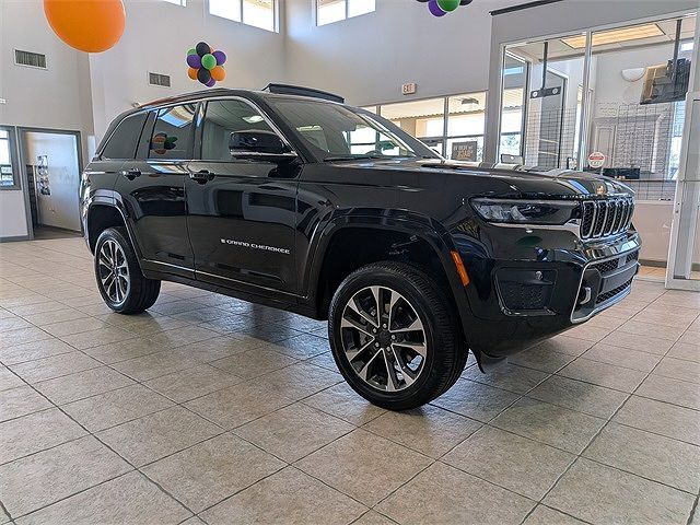 2025 JEEP Grand Cherokee